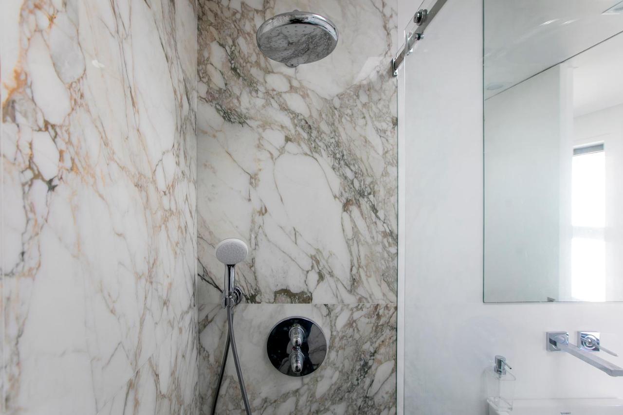 Lovelystay - Luxury 2Br Duplex Apartment In Foz Porto Exterior photo