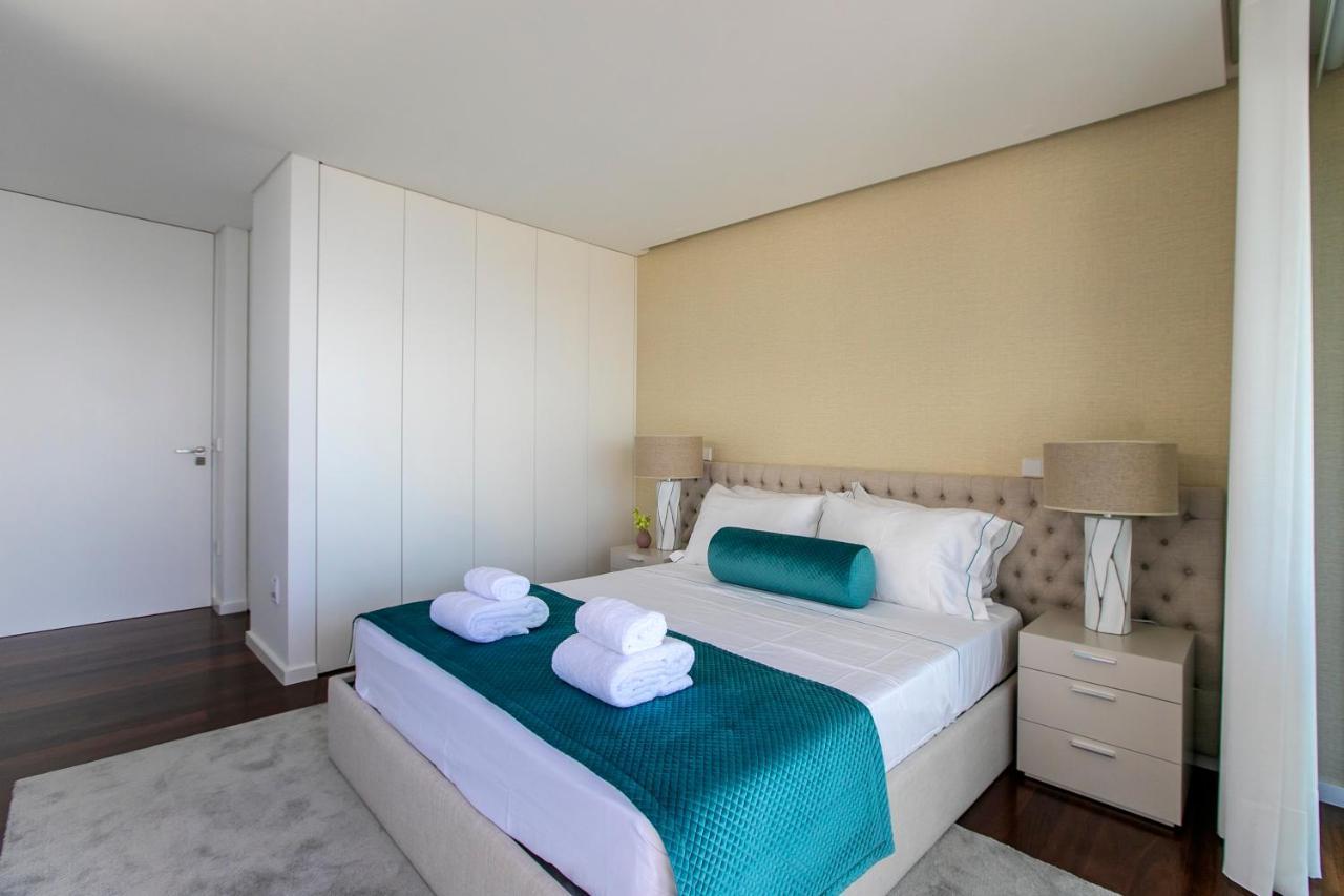 Lovelystay - Luxury 2Br Duplex Apartment In Foz Porto Exterior photo